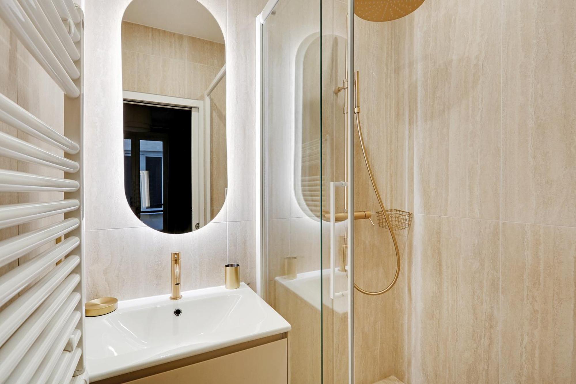 Pick A Flat's Apartments in Opera Saint Lazarre - Rue de l'Isly Paris Extérieur photo